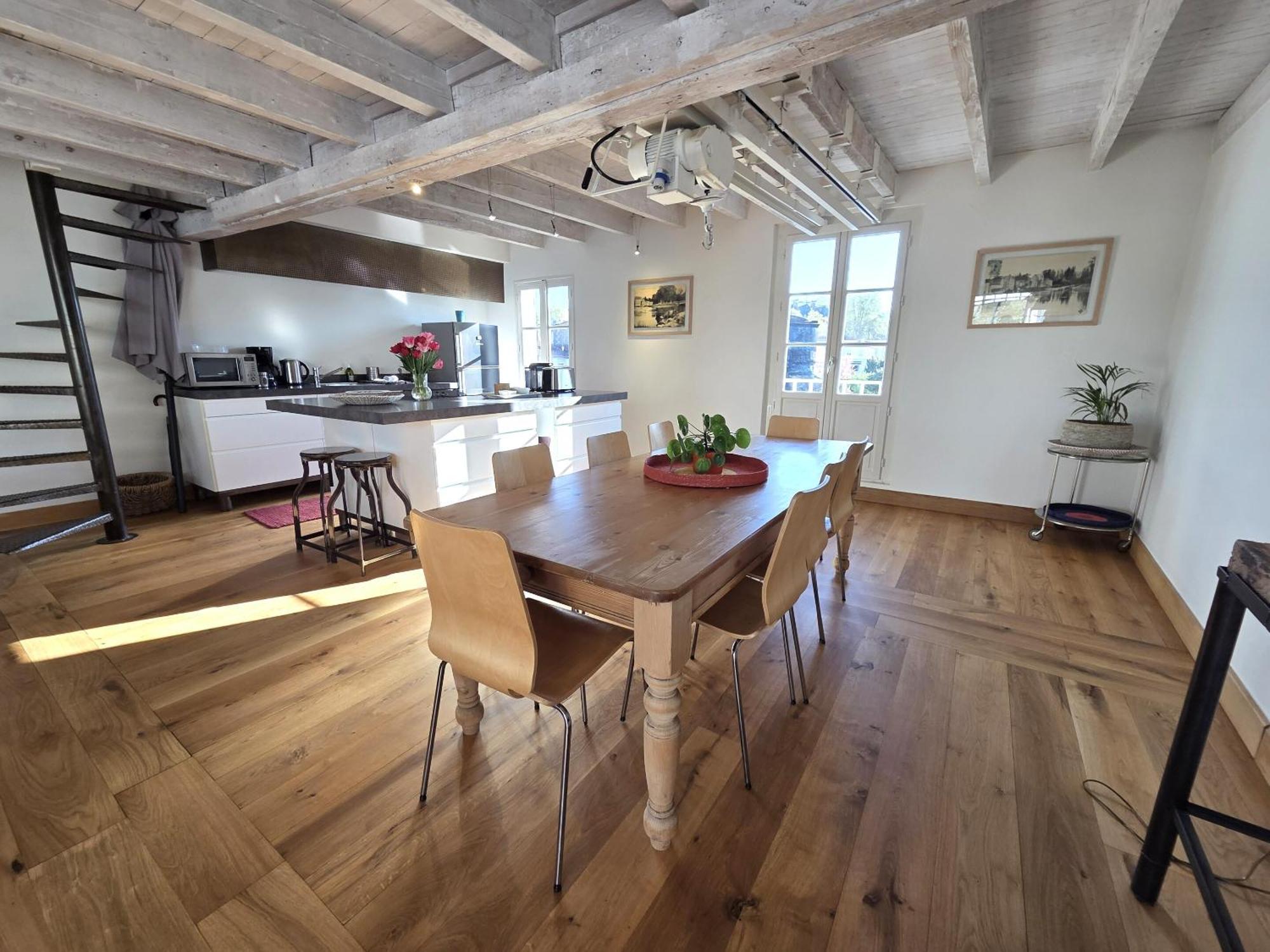 Quai 3 Loft Moderne Et Lumineux Les Pieds Dans L'Eau Apartman Jarnac Kültér fotó